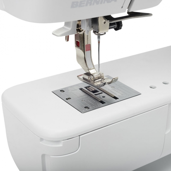 Швейна машина Bernina B 335