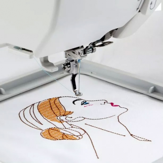 Вишивальна машина Janome Memory Craft 100E