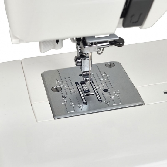 Швейная машина Janome X25