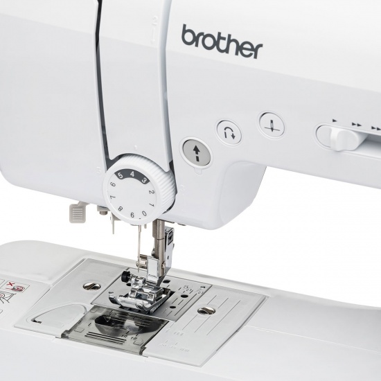 Швейная машина Brother ST 55E