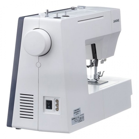 Швейная машина Janome 1522BL