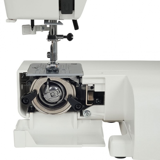 Швейна машина Janome X15