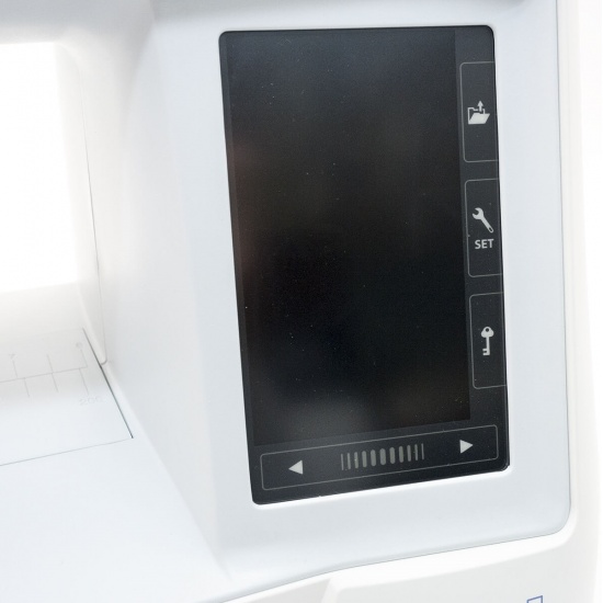 Швейная машина Janome SkyLine S7